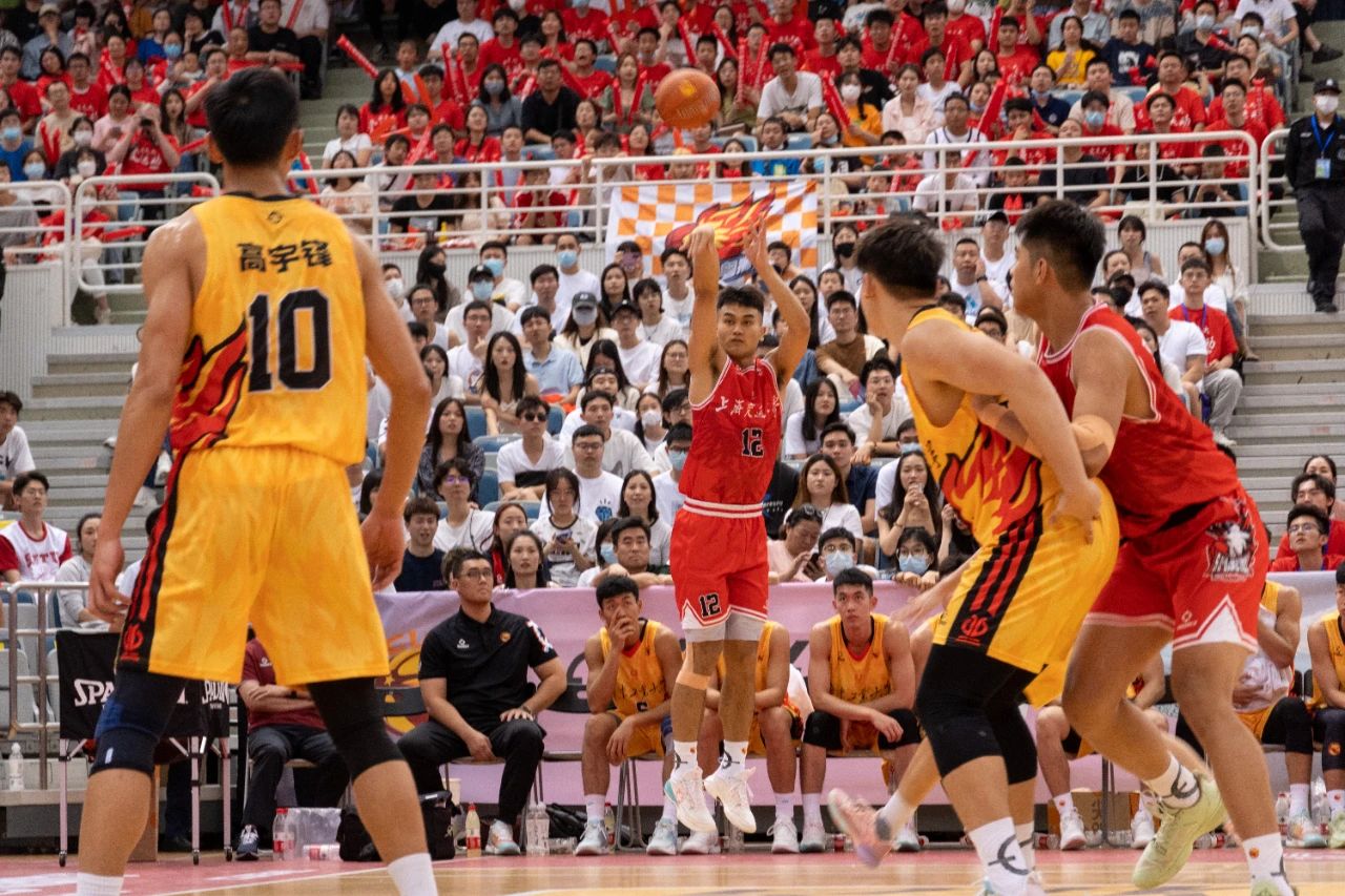 姚明比赛高燃混剪,姚明比赛观众欢呼