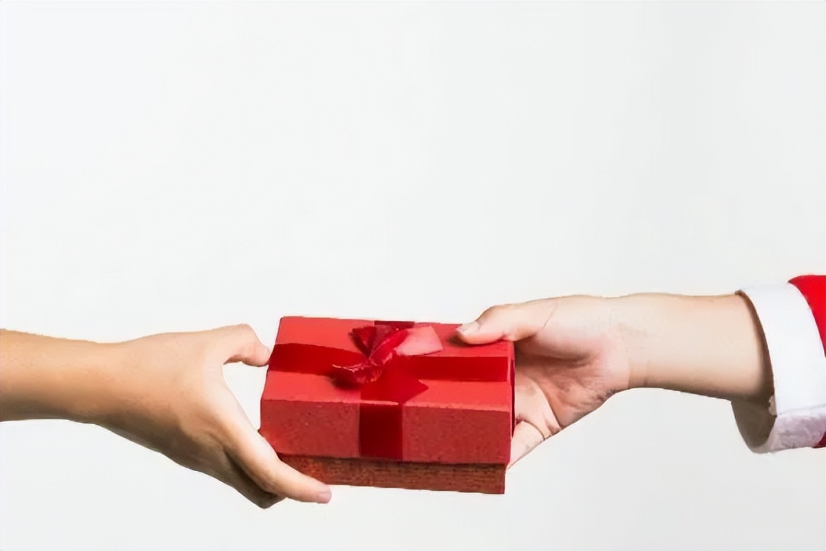 直播间送礼的规则 (对送礼规则的感悟)