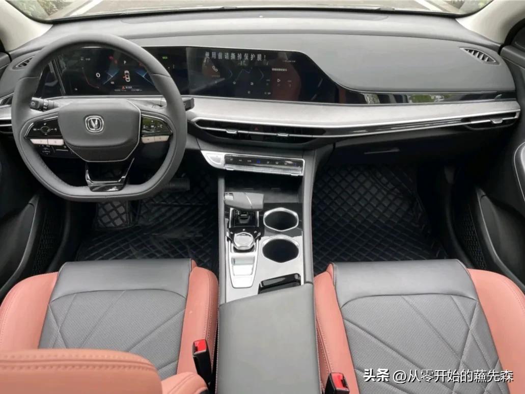 长安逸动uni-t尊贵版,长安逸动对比长安uni-t