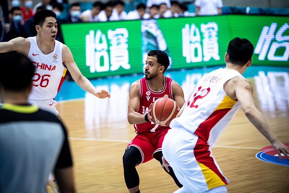 男篮世预赛中国胜巴林周琦22+7,中国男篮战胜巴林周琦集锦