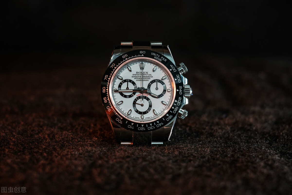 爱彼好还是劳力士好,劳力士与爱彼该怎么选择