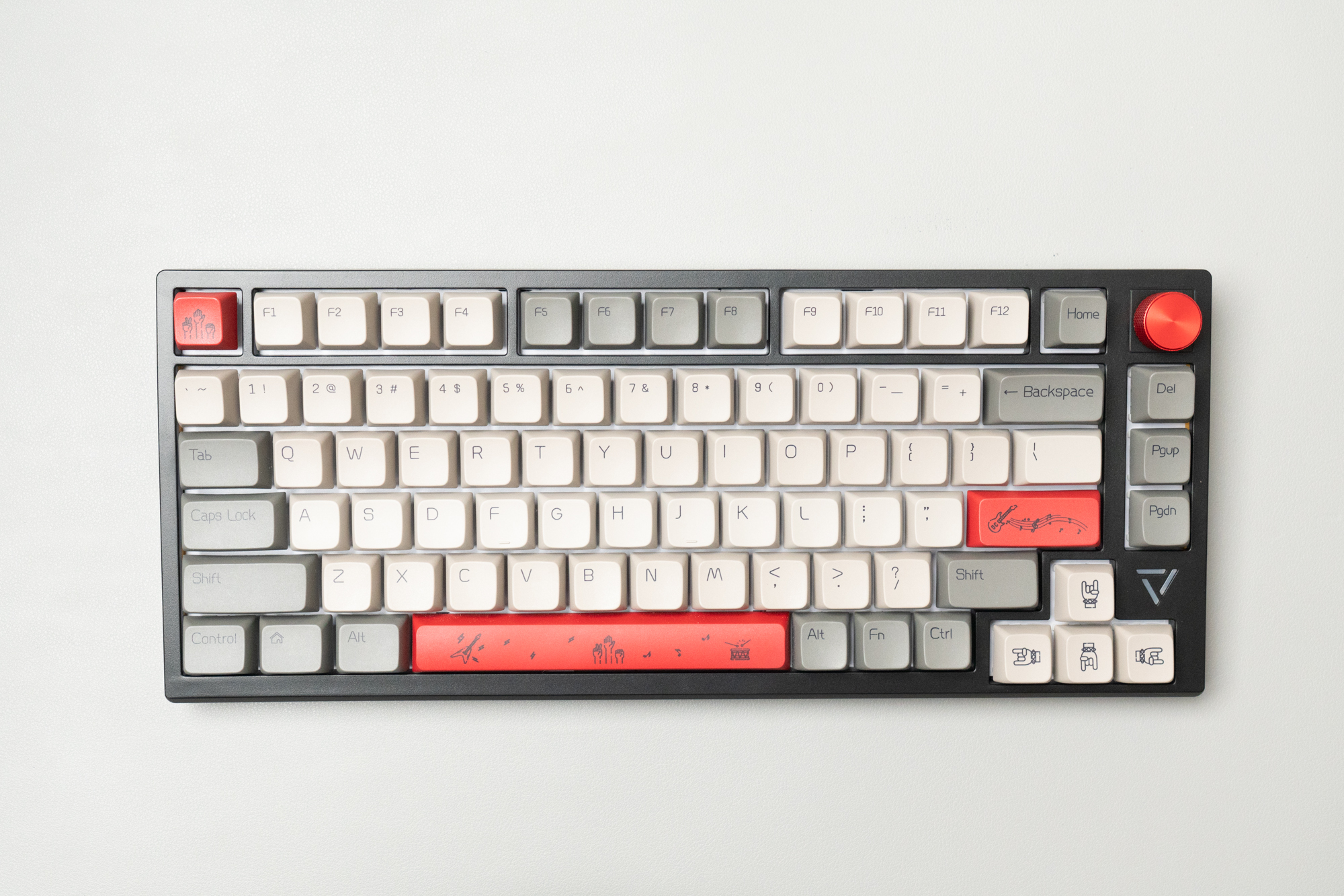 黑爵ak692机械键盘测评,黑爵的机械键盘怎么样值得买吗