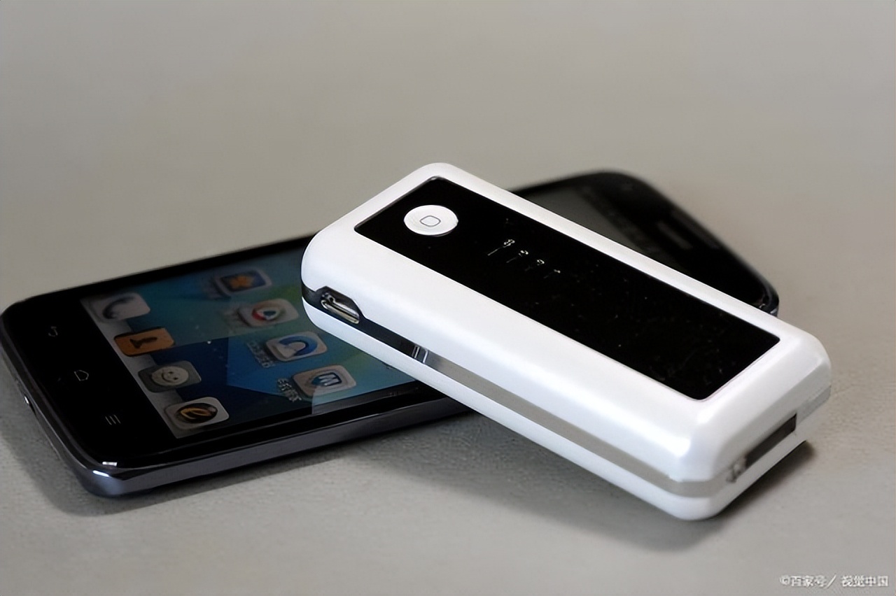 100ml无刻度分装瓶可上飞机吗,飞机上不超过100ml的液体能带吗