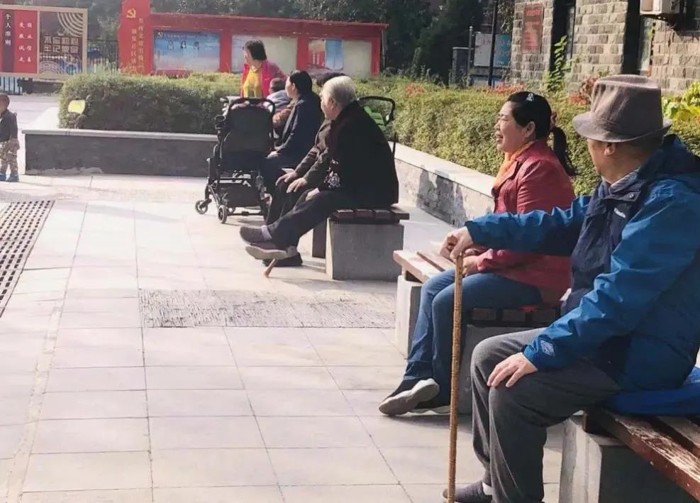 现在电视操作复杂有简单的吗,现在的电视操作越来越复杂