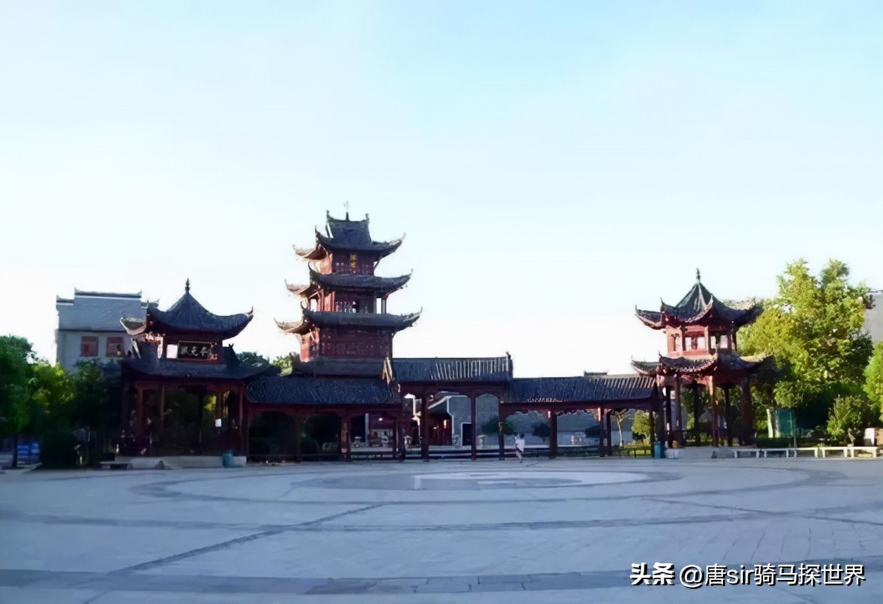 临江而生，孕育千年的州府之地，一座深藏于江西的“小*安门天**”