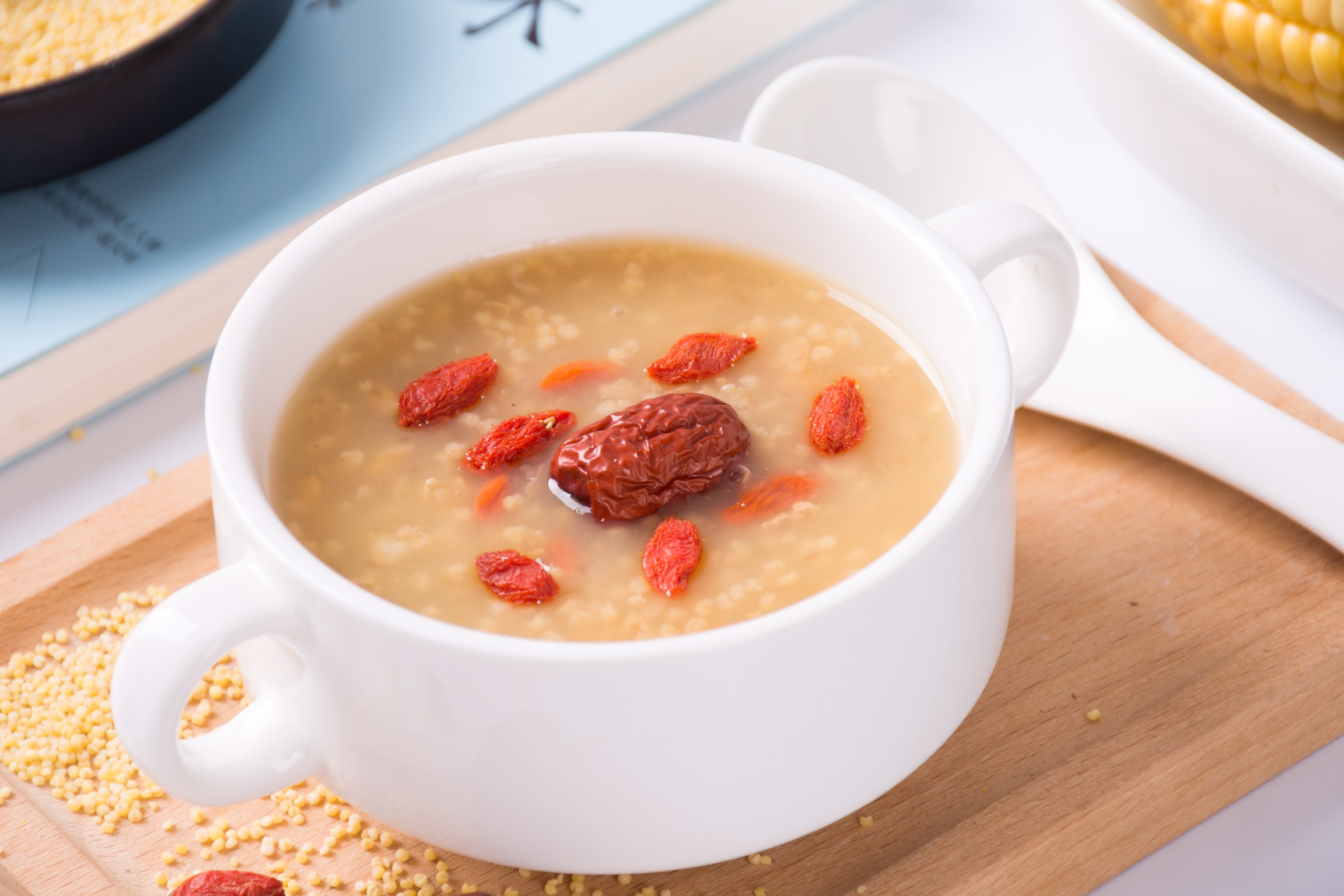 孕妇饮食不当胃疼怎么缓解,孕妇营养不良怎么食补