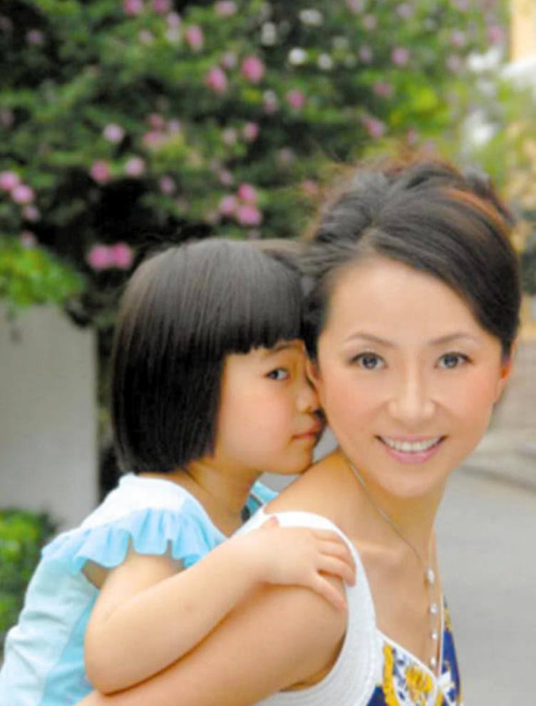 著名歌手程琳现状,第一代歌手程琳