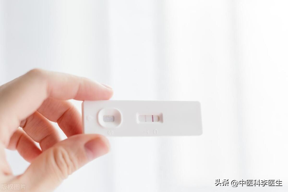 新冠“二阳”后，轻症尽量少吃药，做好3件事可以加快康复