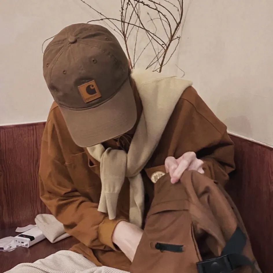 高级小众的女生头像真人不露脸,很小众却很惊艳的头像男生