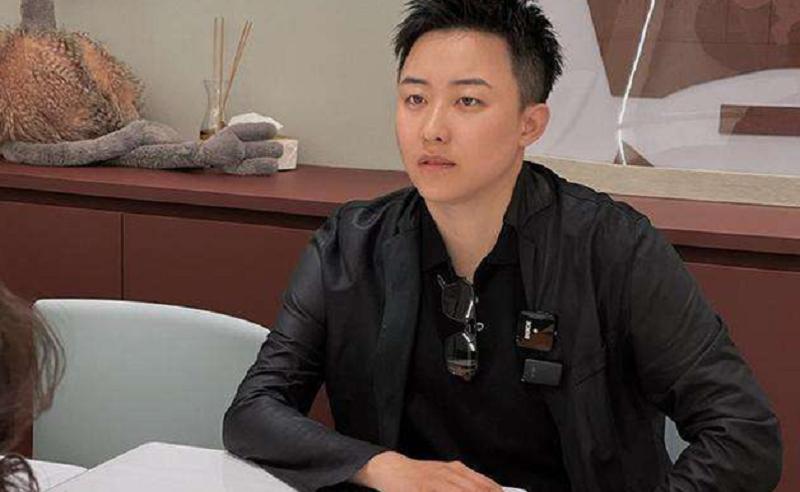 29岁单身女老板，花50万买精子，生下五国混血宝宝，如今怎样了？