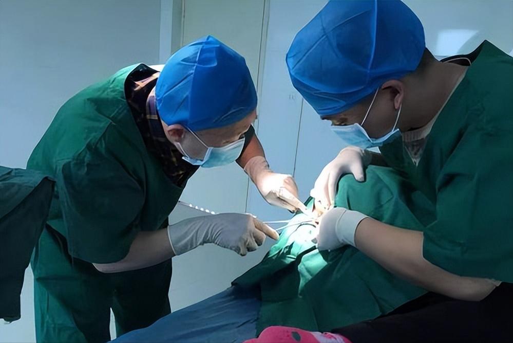 使用痛痒消洗剂治疗混合痔患者术后创面水肿，在临床上疗效如何？