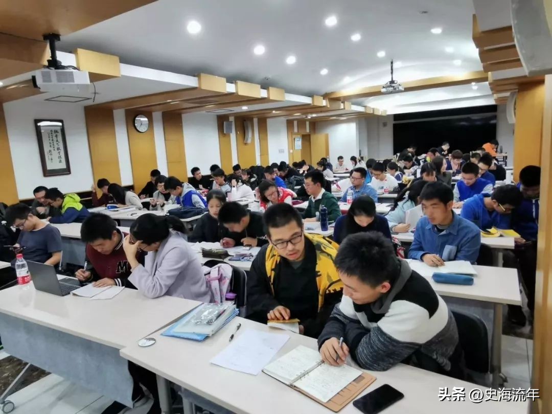 2022数学专业排名南方科技大学,清华大学数学与应用数学专业排名