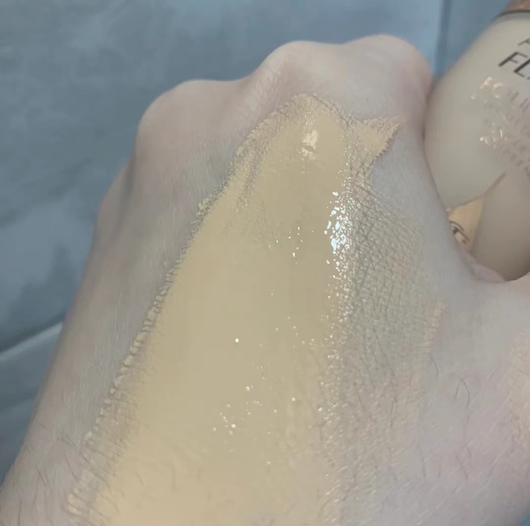 油皮粉底液推荐平价持久控油秋冬,粉底液干皮推荐妈妈款