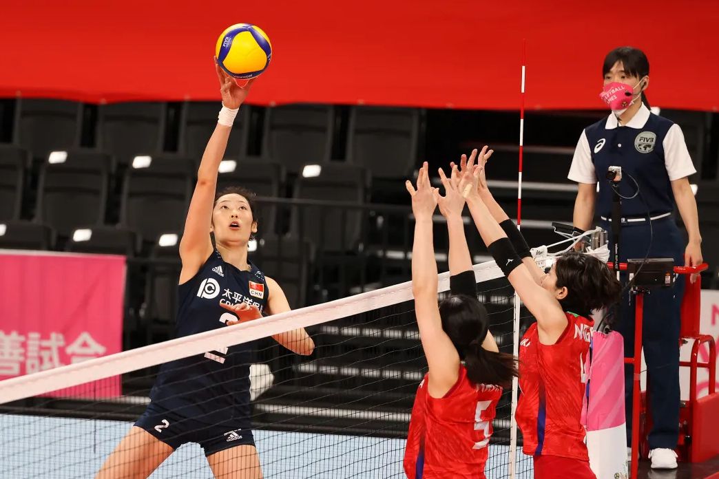 中国血脉压制日本,中国女排3-2艰难战胜日本队