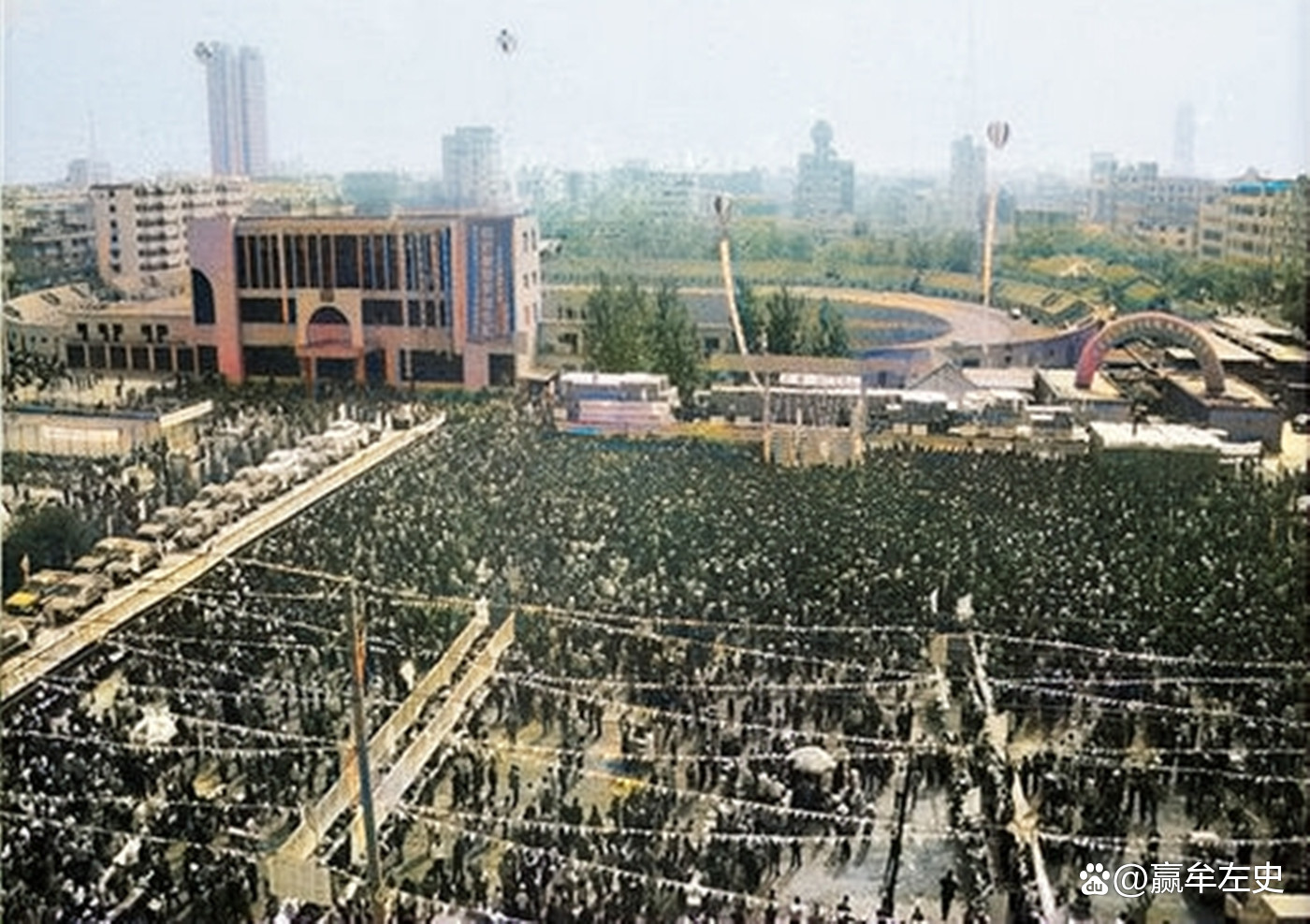 建国初期的临沂老东门照片,临沂人民广场老照片