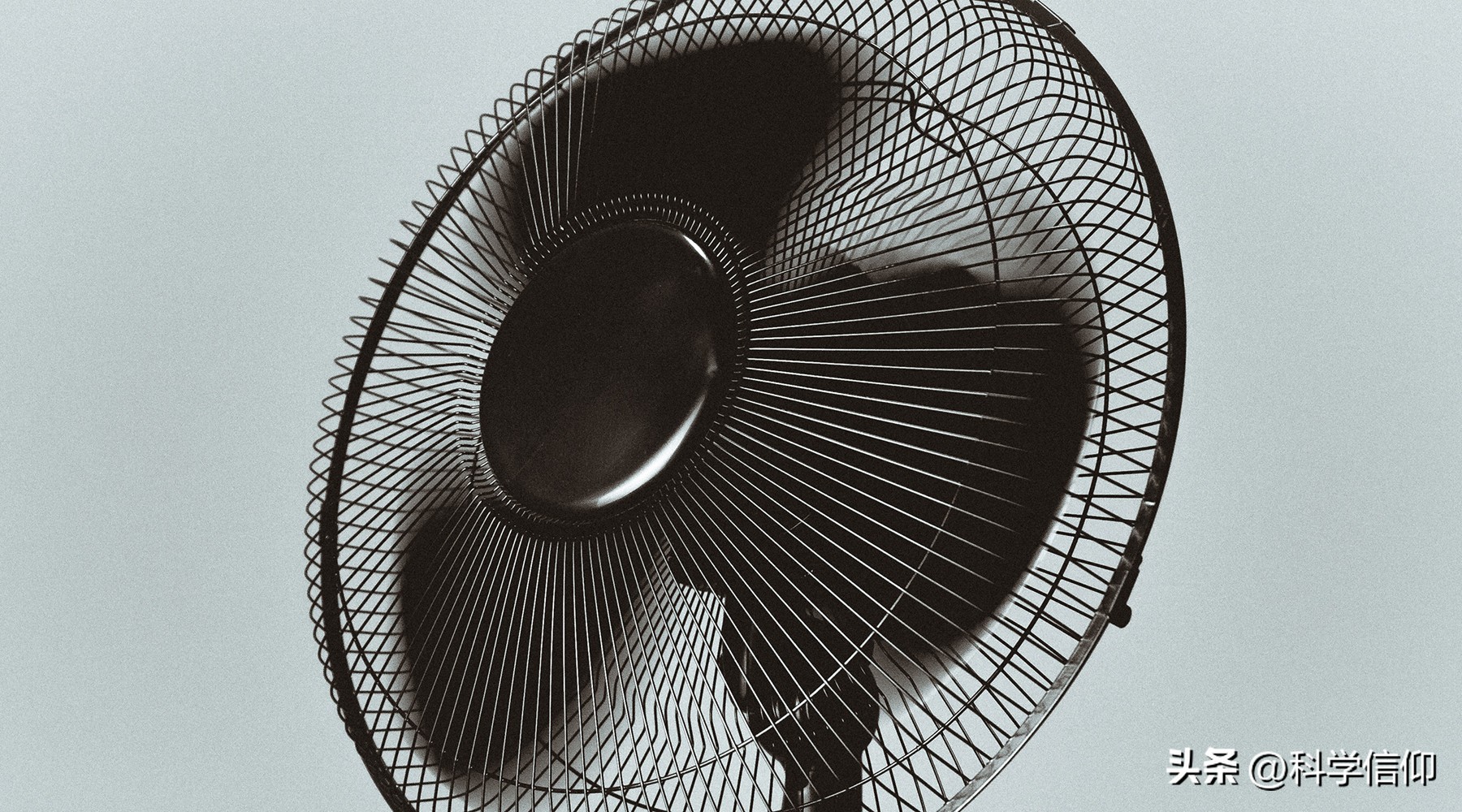 机箱风扇脏,机箱风扇灰尘如何避免