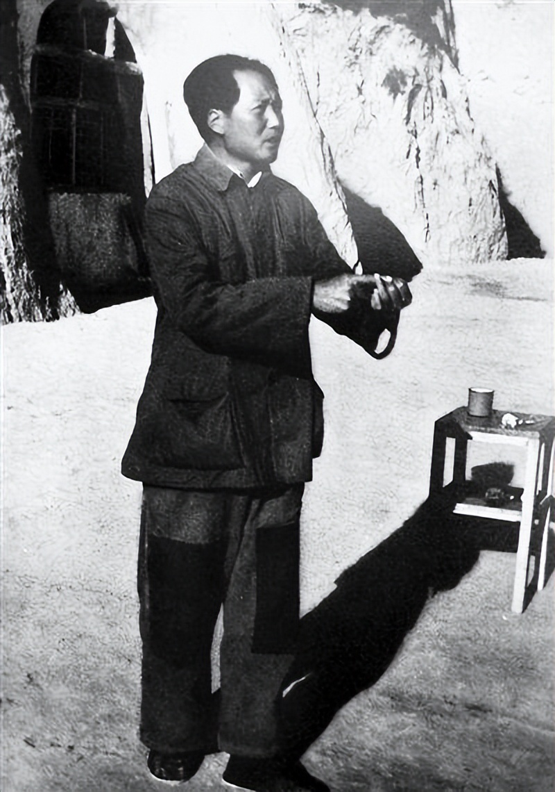 毛主席从未上过军校，为何军事水平，远超于顶尖名校的各个将帅？