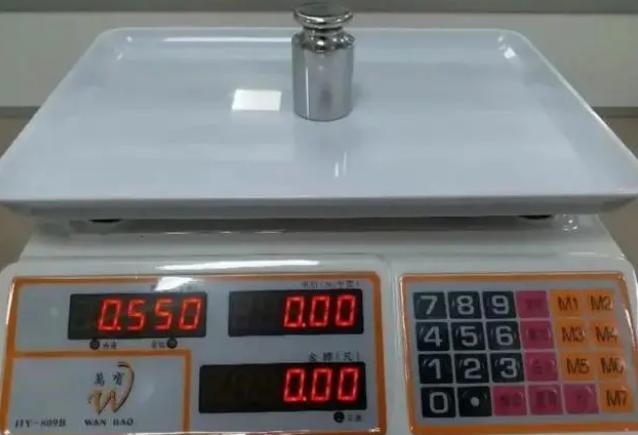菜市场电子秤作假方法,揭秘卖菜电子秤作假