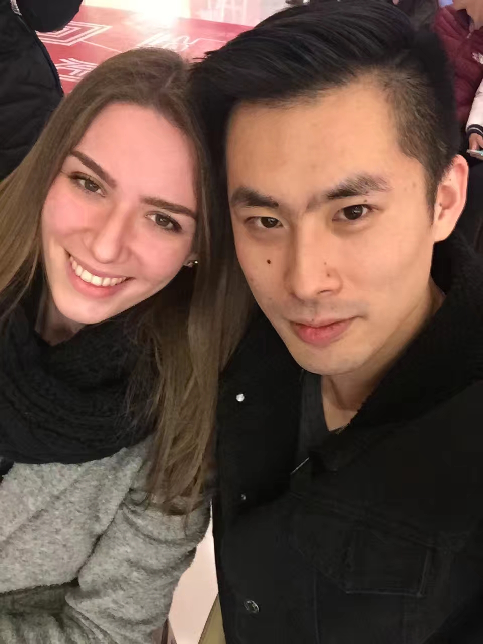 山东小伙娶俄罗斯媳妇新闻视频,中国小伙娶了乌克兰双胞胎