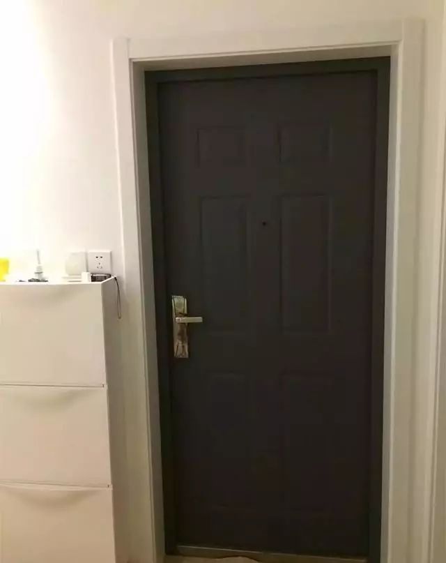 门套颜色与门不一样效果图,门套与门色差太大怎么办