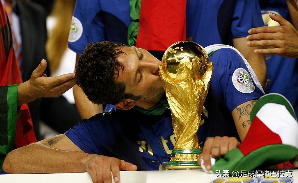 意大利全家福高清,2006年世界杯意大利国家队全家福