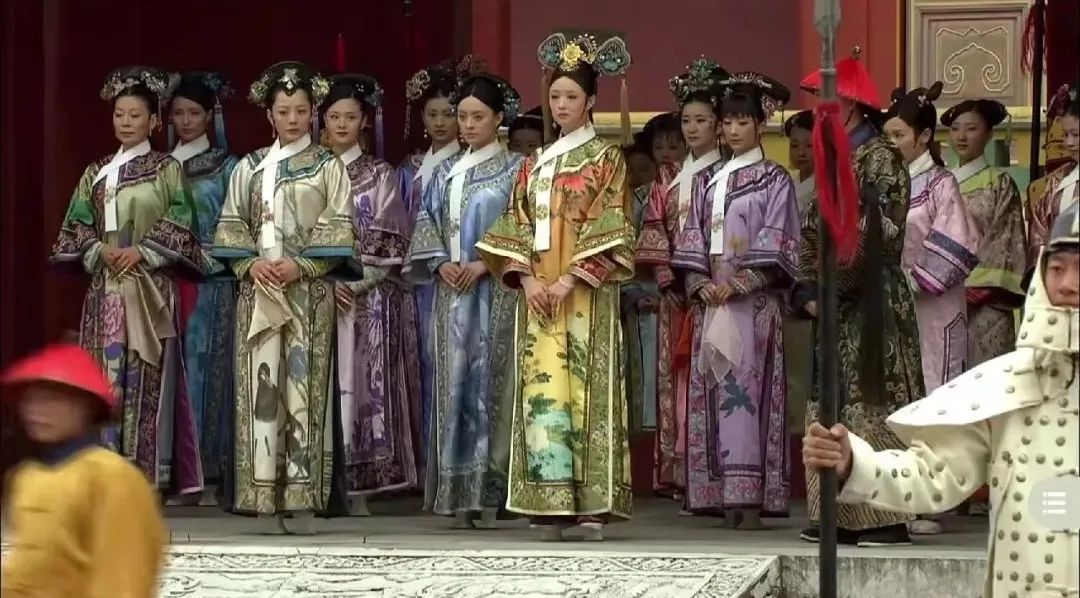 清朝嫔妃为何要穿花盆底鞋为美观,古代妃嫔为何要穿花盆底鞋