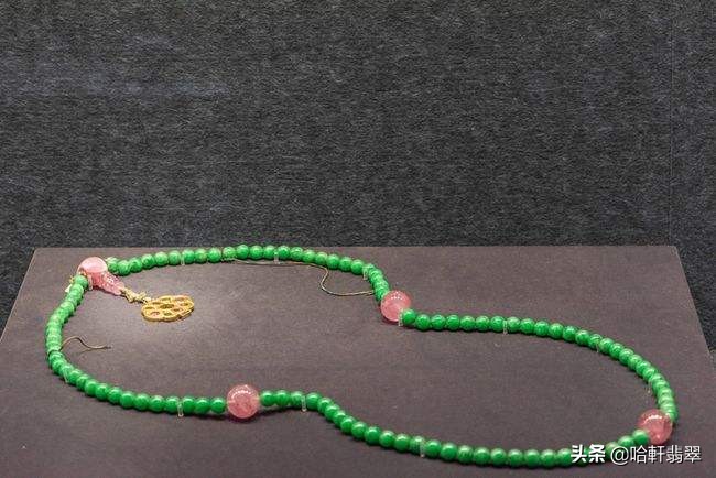 清朝皇家御用物品,清朝皇室的翡翠玉石