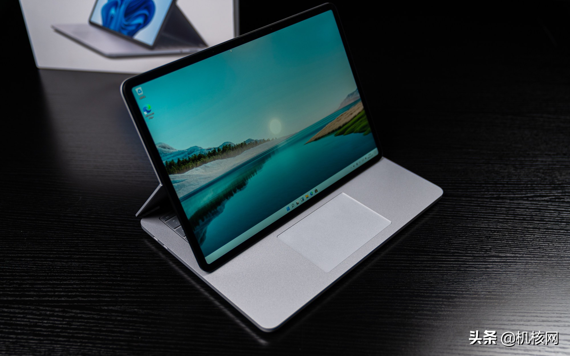 借SurfaceLaptopStudio聊聊,微软畅想中笔记本的未来是什么样的