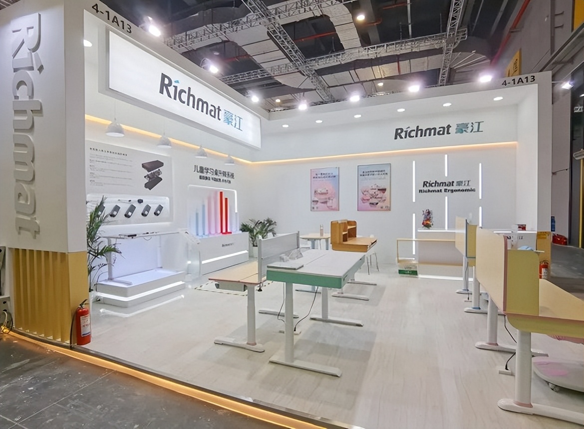 *江豪**智能IPO：问询回复遭“打脸”，瑞信证券或保荐不力