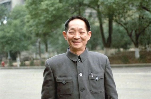 美国无法阻止中国的崛起,美国难以超越吗