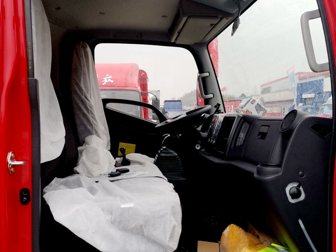 十堰龙信国际汽车城东风小康,十堰龙信国际汽车城二手车过户