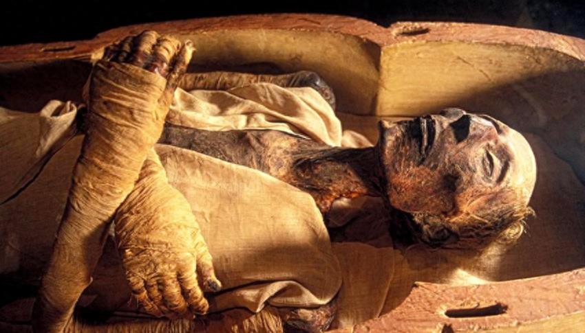 埃及干尸处理过程,古人的干尸