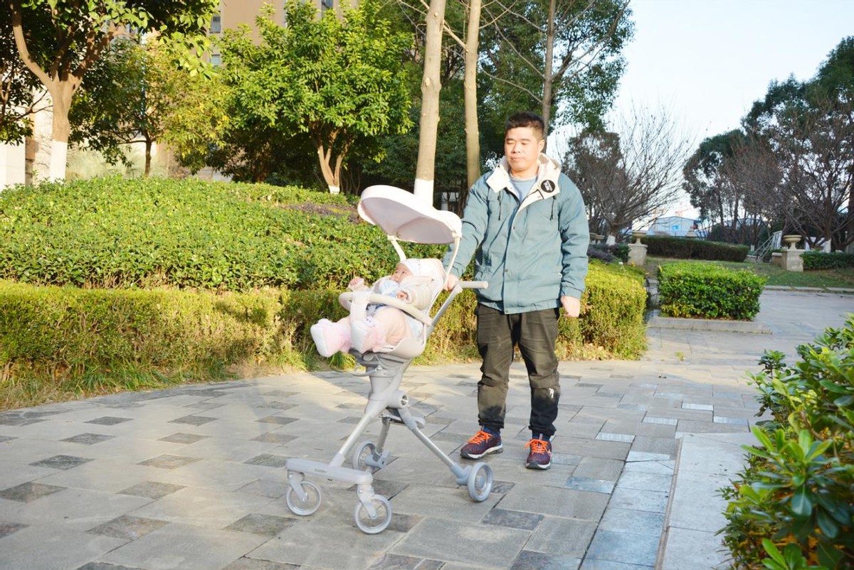 酷骑遛娃神器m1和m2的区别,遛娃神器酷骑哪个好