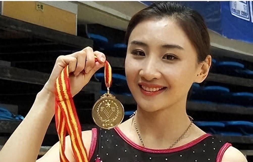 女运动员的痛苦程度,女运动员赛场上痛苦哭