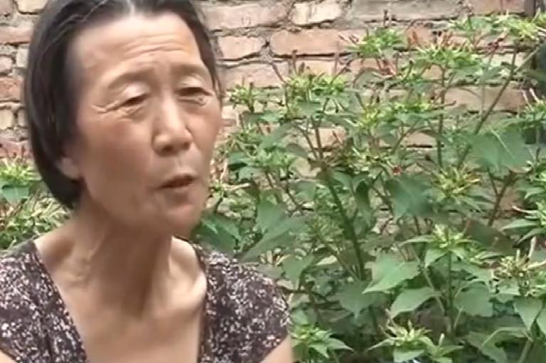 2013年陕西老人花3万多买女婴，半年后却选择报警，哭喊着要退货