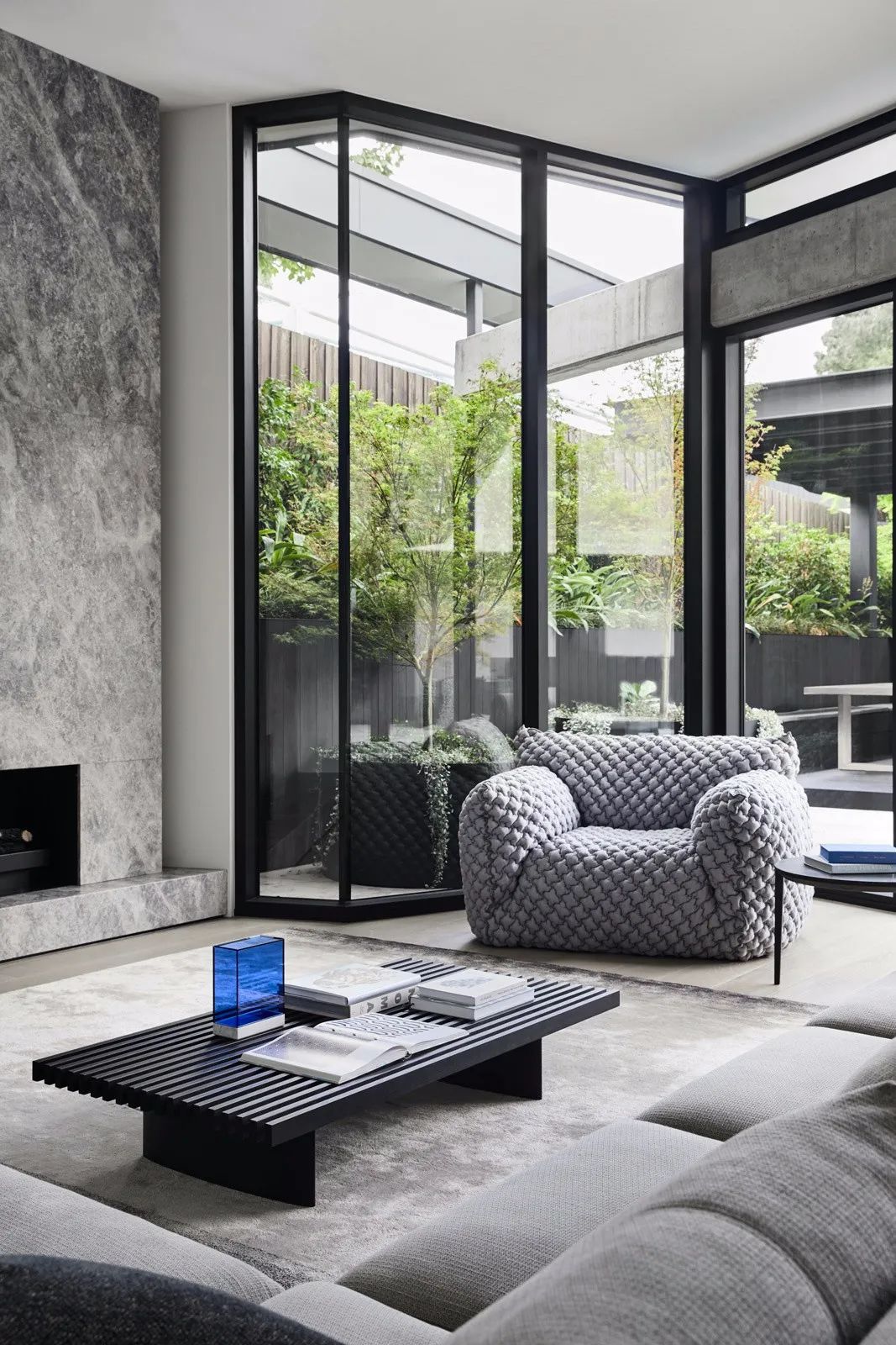 轻奢风电视背景墙大理石灰,新中式高级灰大理石电视背景墙