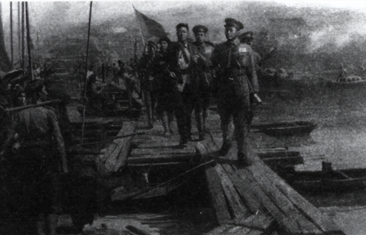 69年毛主席特邀彭绍辉来*安门天**城楼，深情感慨：你是我的真老乡