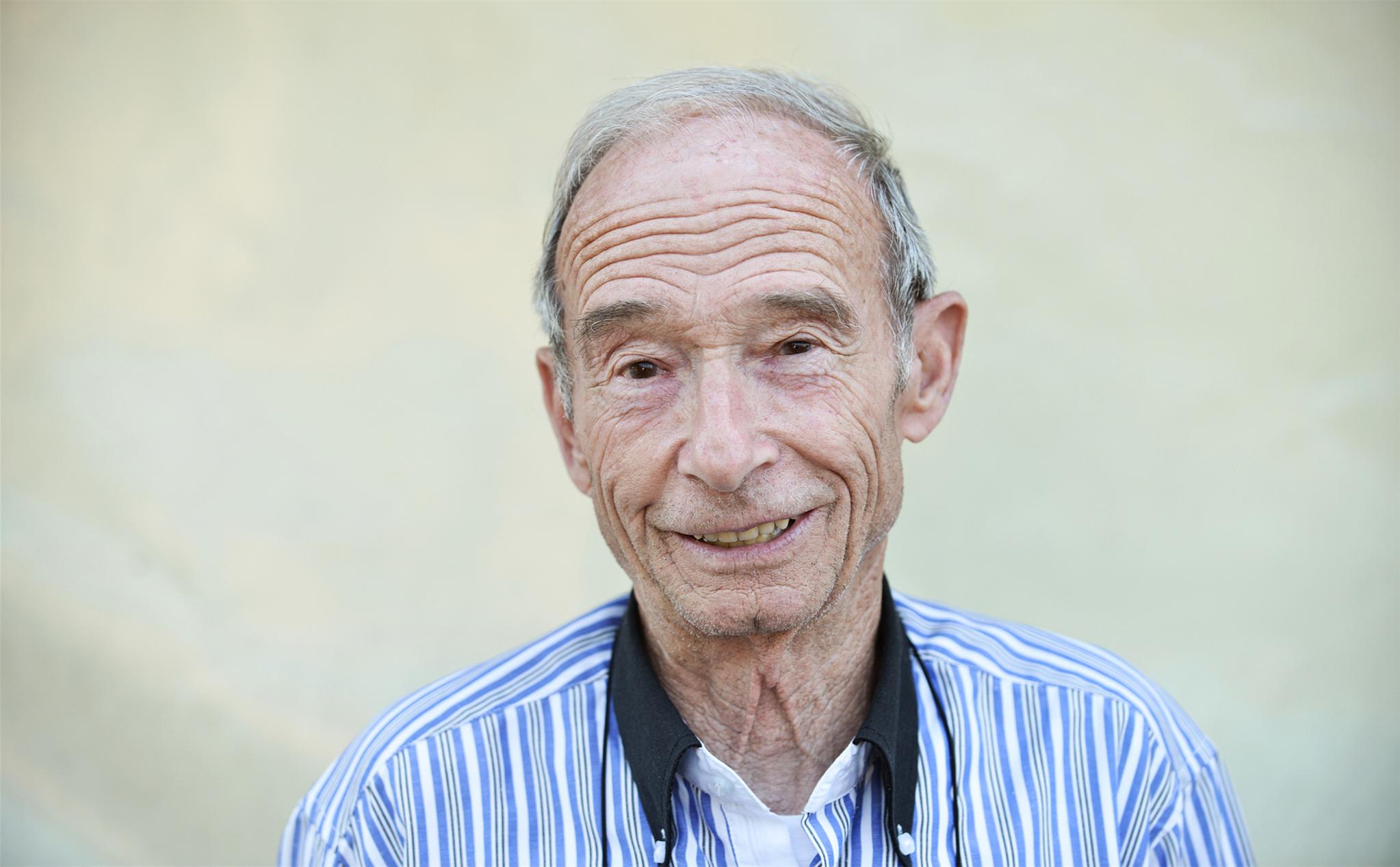 没有退休金的老人晚年生活很惨吗,没有退休金的老人怎么办