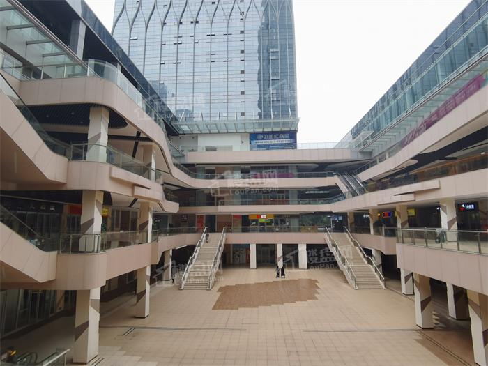 南宁五象总部基地地下商业,南宁五象总部基地最新信息