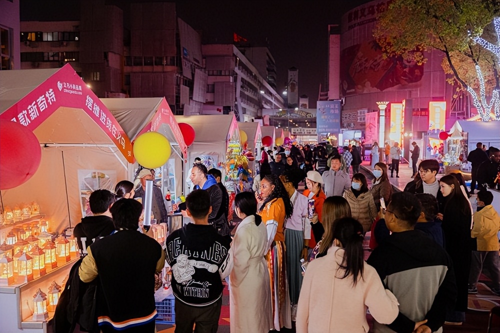 用“一盘好货”重塑消费新活力,义乌市场造新IP—“市井货源地”