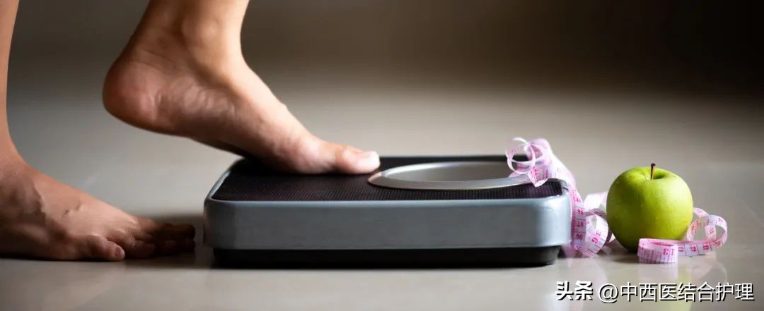 减肥每天运动量多少才能达到减肥,合理饮食不运动怎么减体重