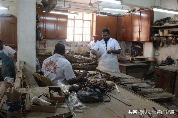 华裔比例最高的非洲国家，人均GDP高达1.1万美元，被誉为非洲瑞士