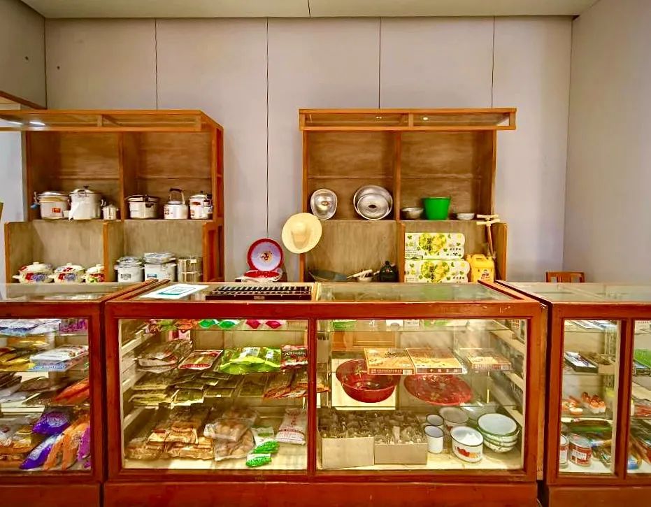 玉溪这里竟藏着一个父辈时代的「购物圣地」！满满的回忆…