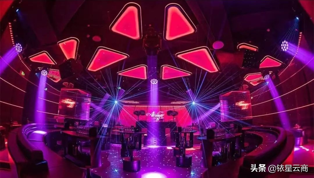 西南购物中心贵阳,新西南购物中心