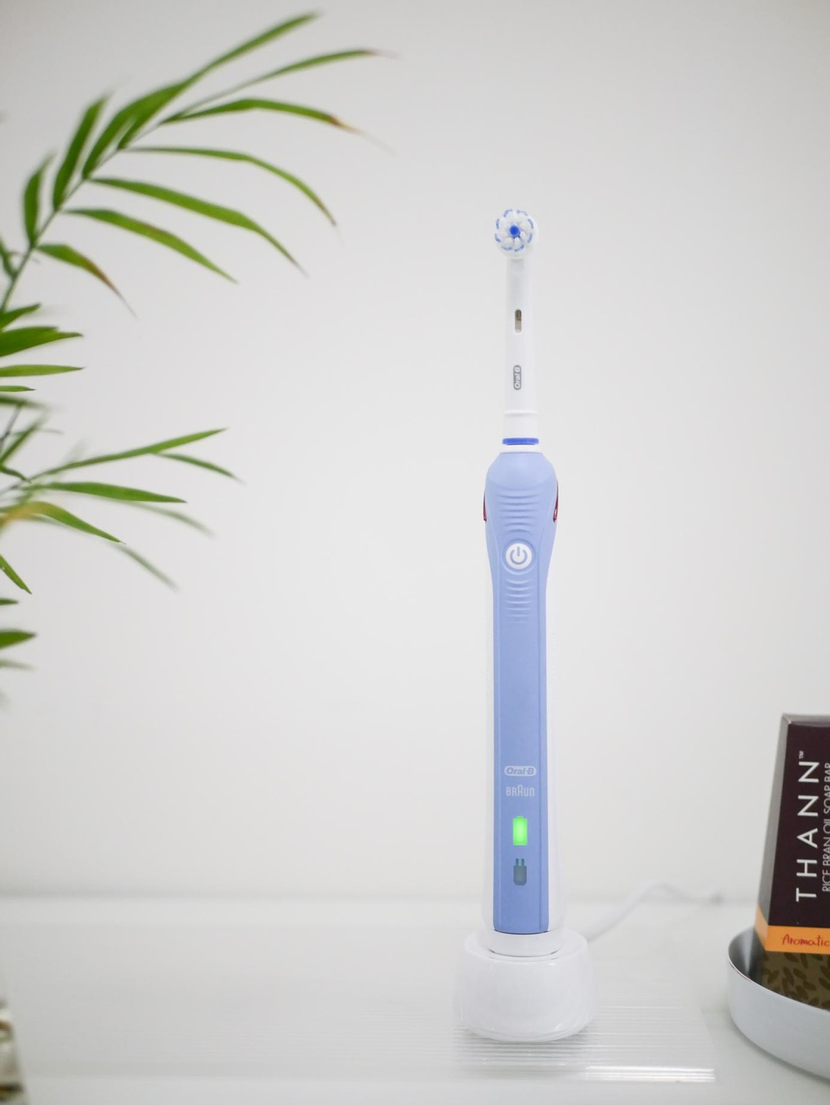 usmile电动牙刷和飞利浦电动牙刷,华为电动牙刷和飞利浦电动牙刷