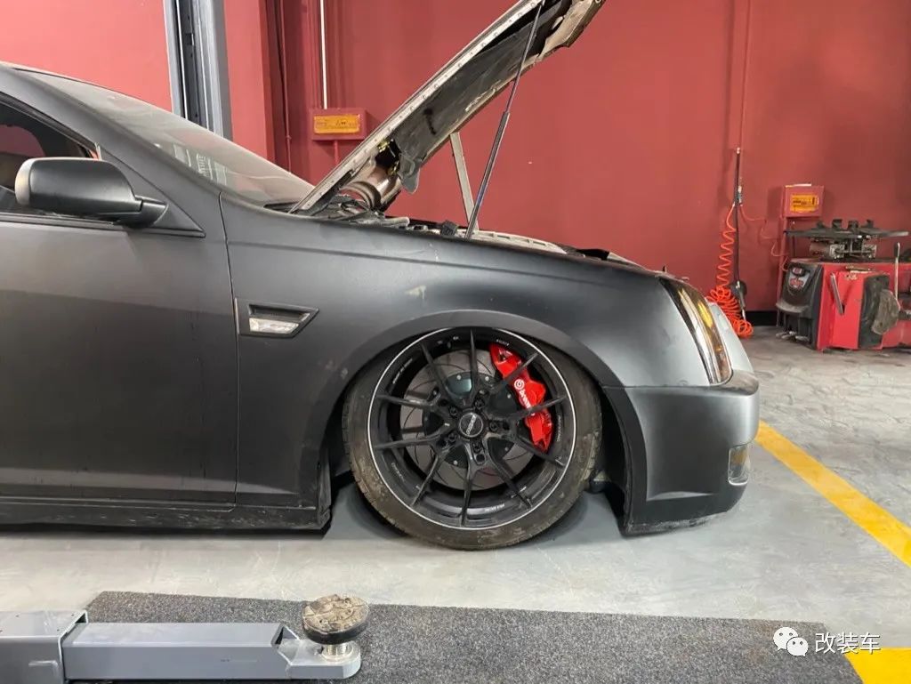 凯迪拉克sls视频,凯迪拉克sls值不值得入手