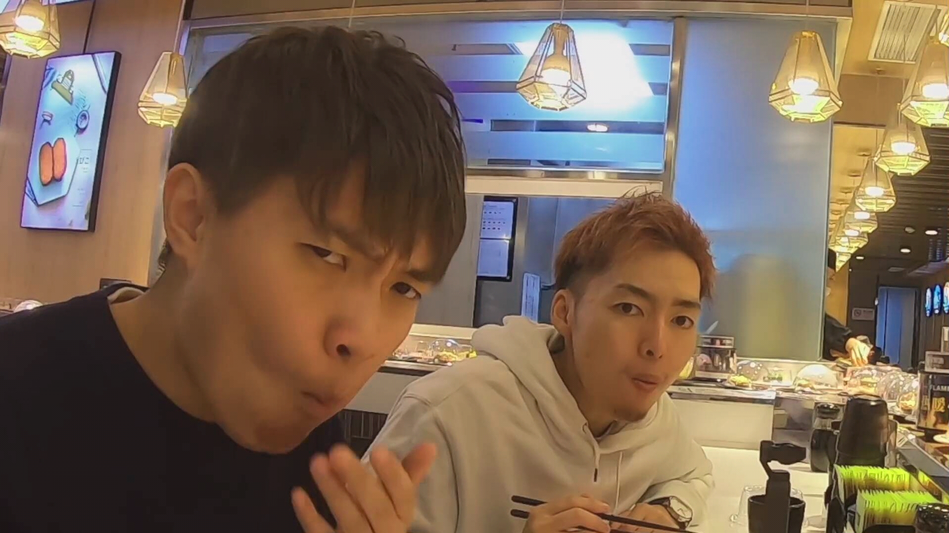 为什么日本人喜欢吃生鱼,为什么日本人吃生肉不会生病