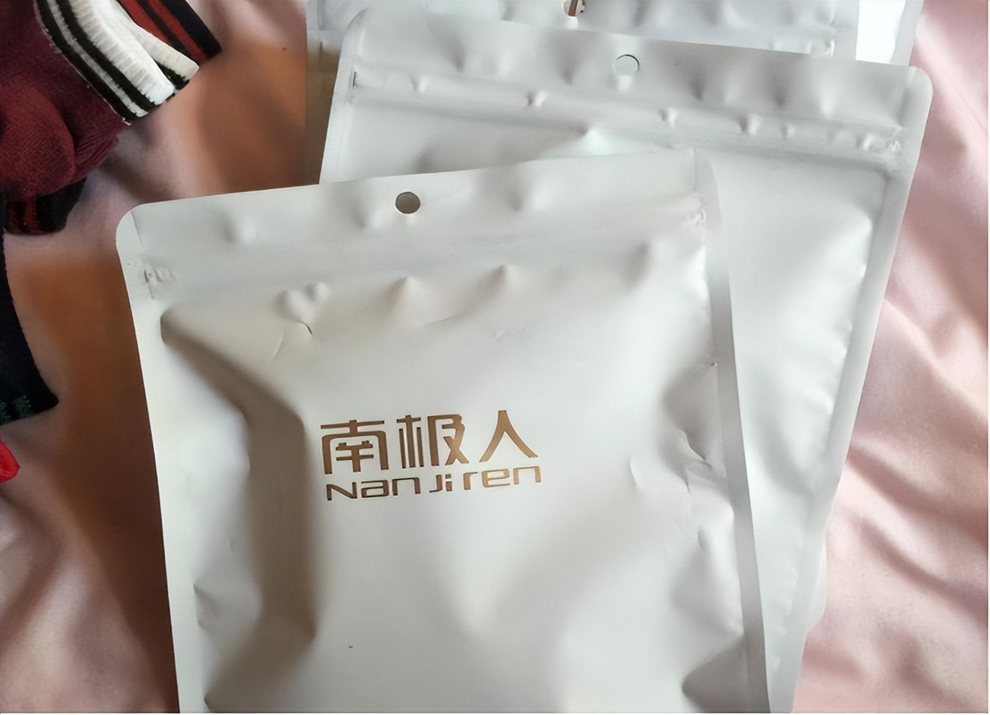 衣服全是假货？继“南极人”之后，这4家品牌也靠卖吊牌赚钱了