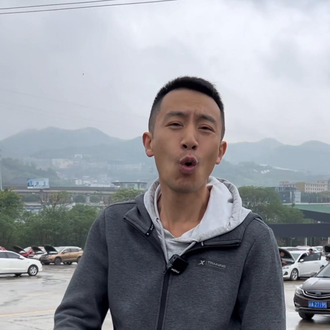 重庆二手车批发市场1万左右,重庆最大二手车市场地址