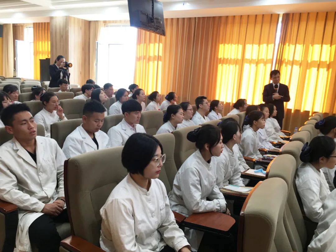 和合企业文化，除了钱之外，能够将人聚集在一起干同样的一件事，